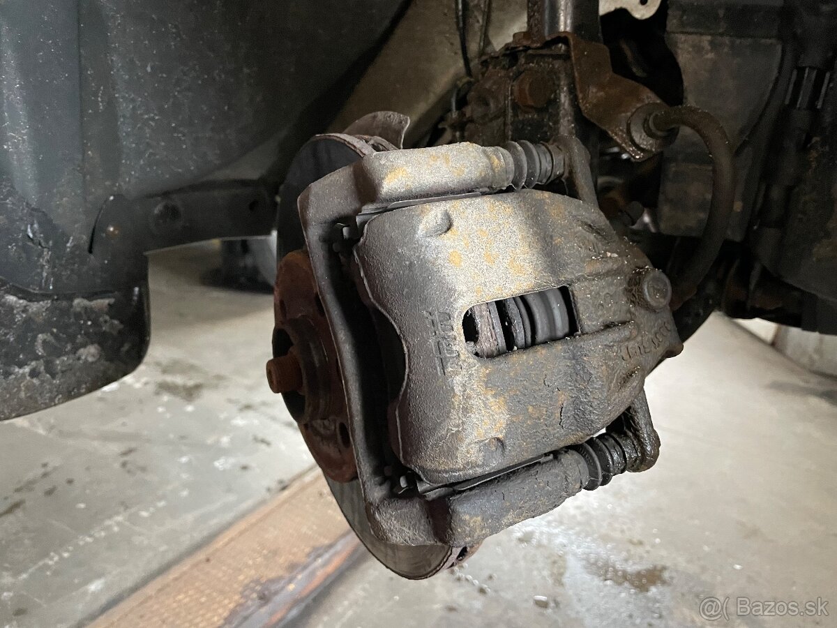 Otoč trmeň ložisko dacia Renault - 2