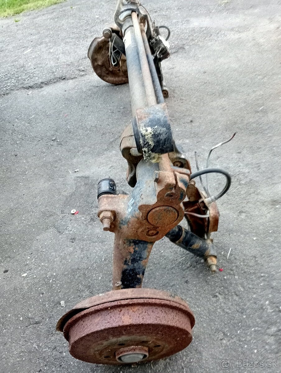 Peugeot partner 1.9d náhradné diely - 2