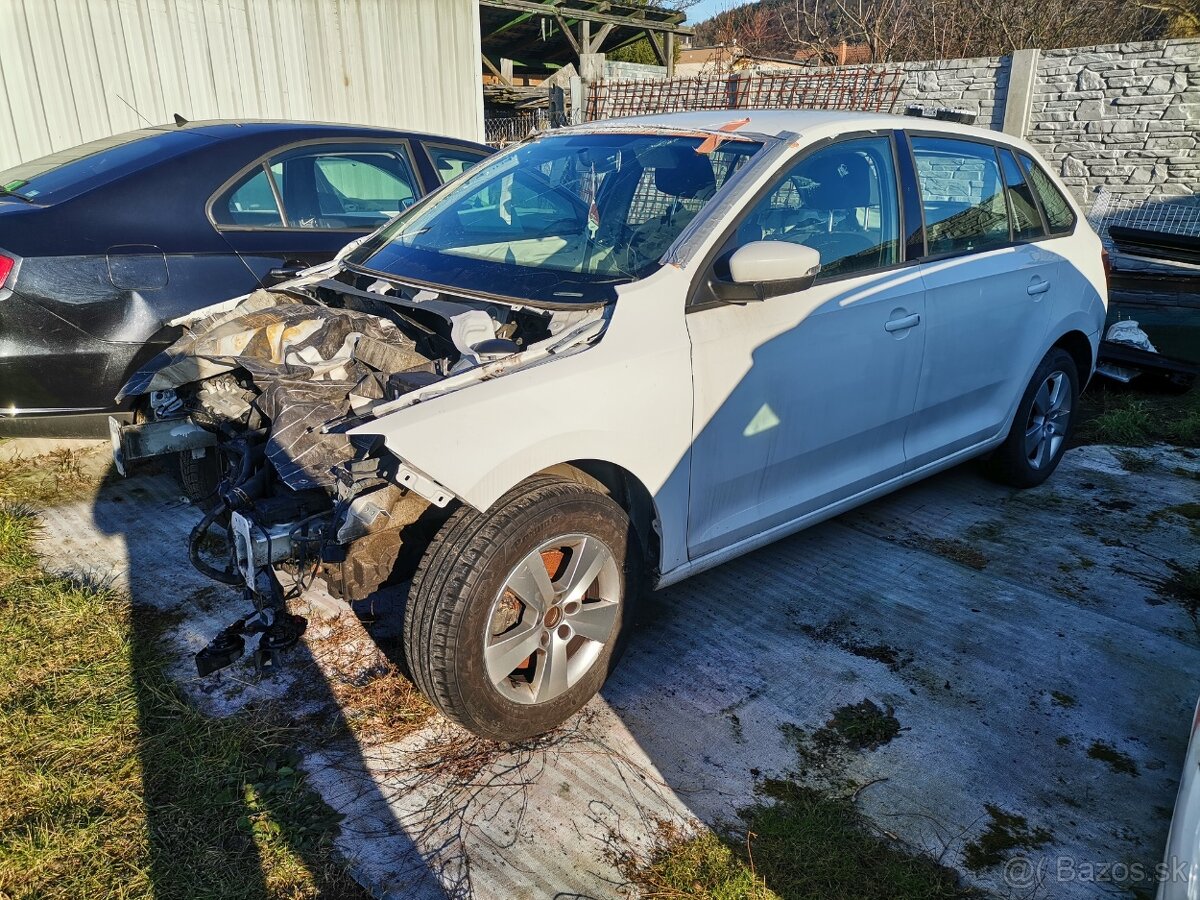 Rozpredam Skoda Rapid Spaceback 1.0tsi - 2
