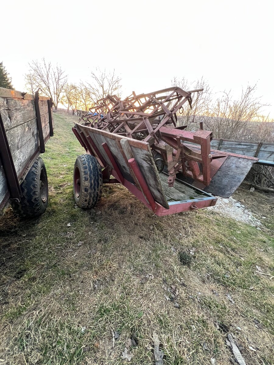 Vlečka za traktor s náradím - 2