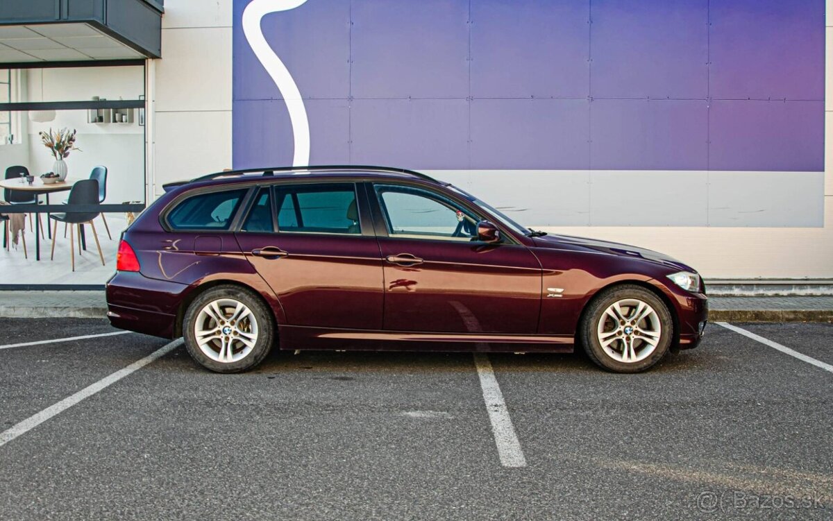 BMW Rad 3 Touring 320d xDrive A/T - 2