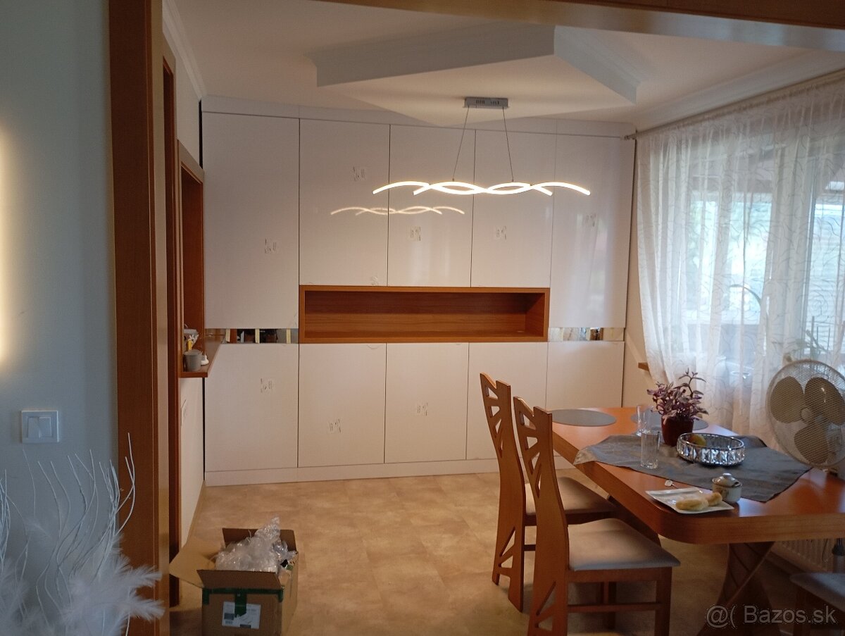 Stolár, výroba nabytku - 2
