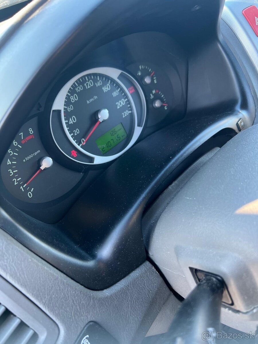 Hyundai Tucson - 2
