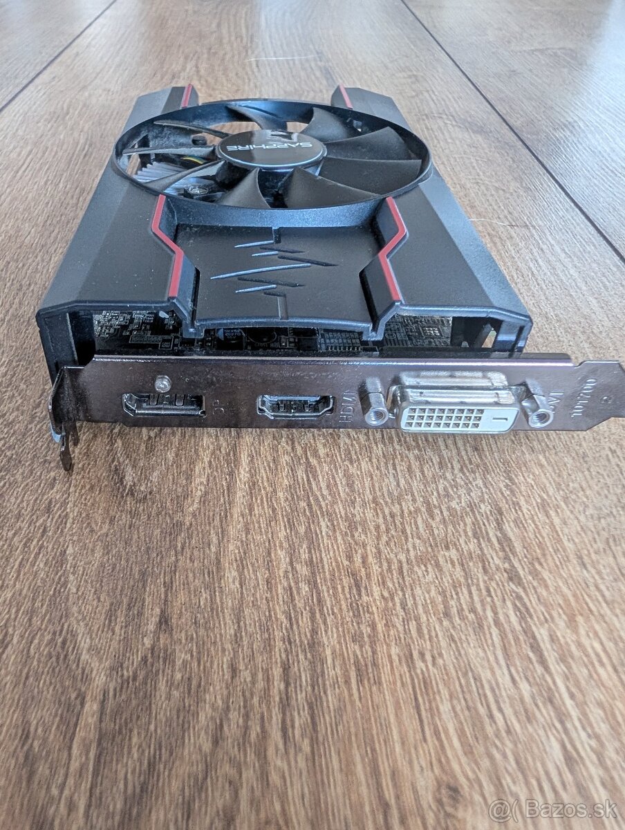 SAPPHIRE PULSE Radeon RX 550 2GB GDDR5 - 2