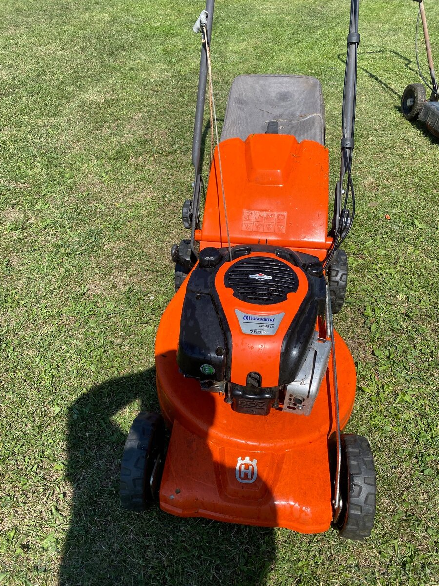 Kosačka Husqvarna - 2