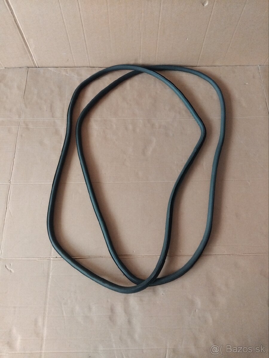 tesniaca guma dverí Škoda - 2