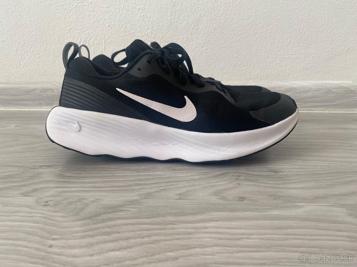 Nike 40,5 - 2