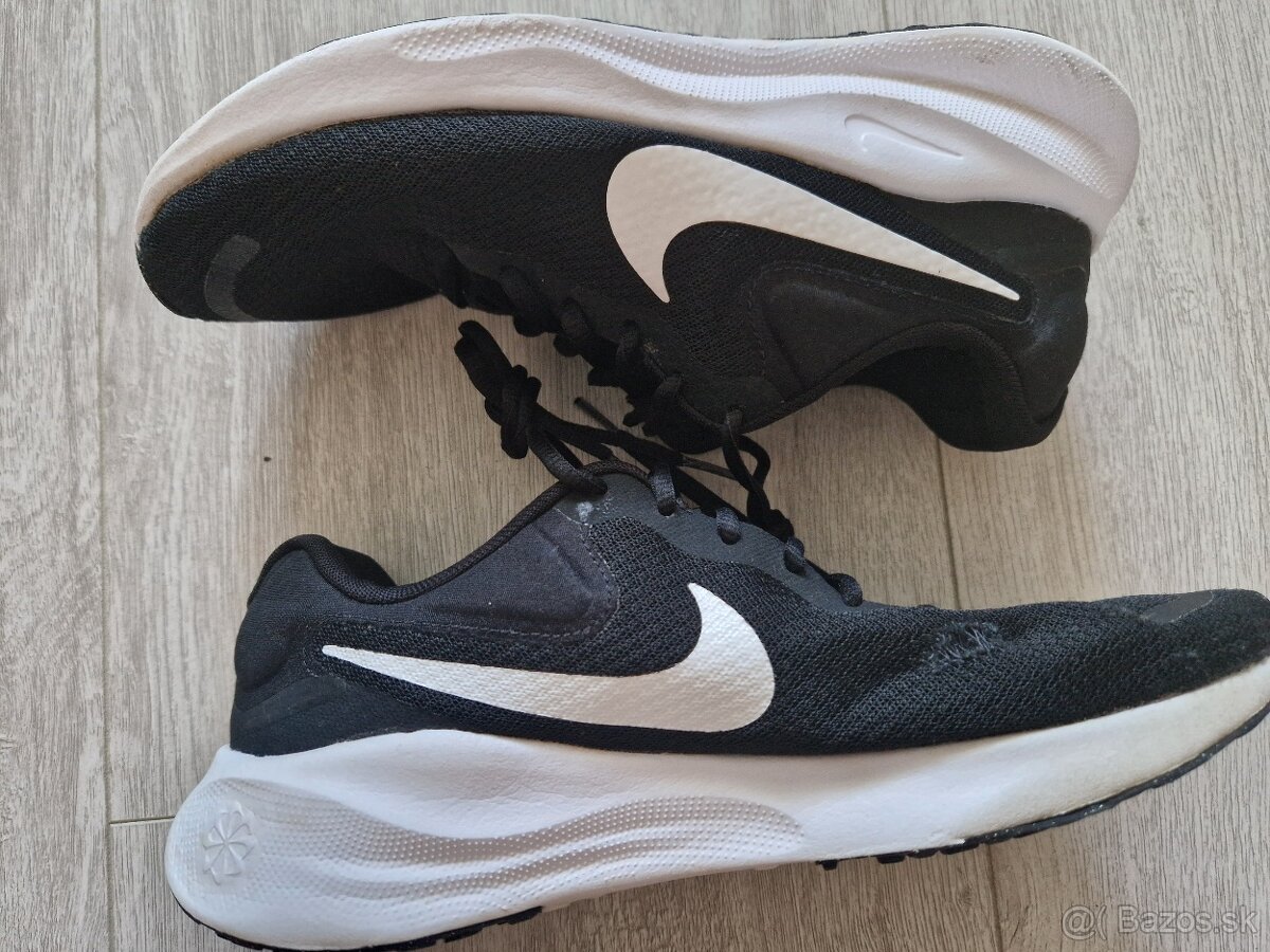 Nike Revolution 7 tenisky c.42 - 2