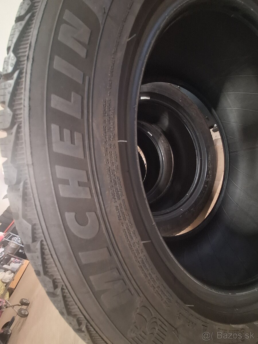 Zimné pneumatiky 225/55 R18 - 2