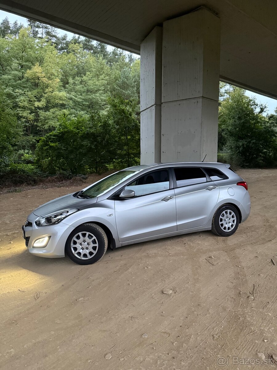 Hyundai i30 CW 1.6 CRDi 81kw, FACELIFT V TOP STAVE❗️ - 2