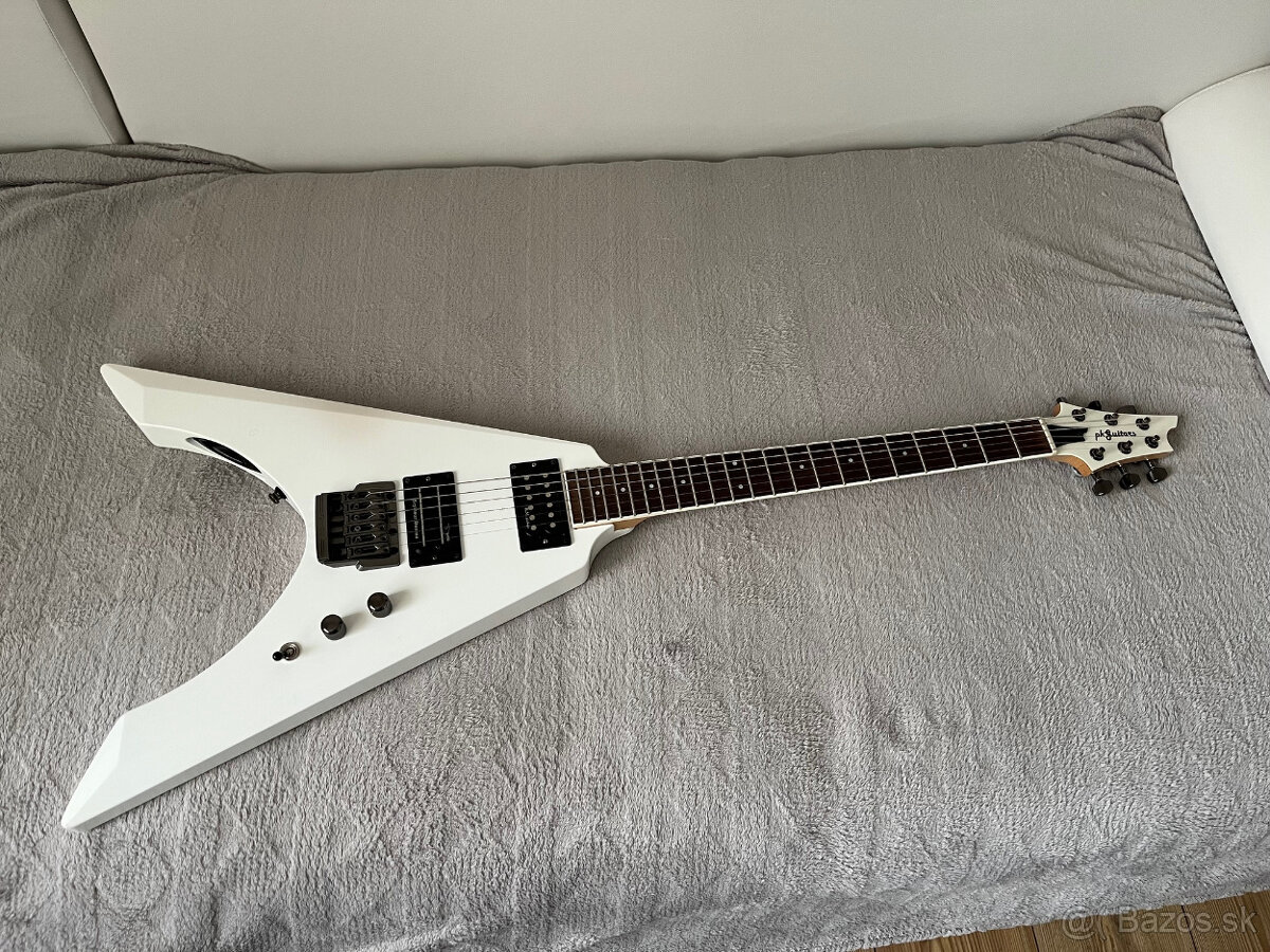 PK Guitars "V"- čko - 2