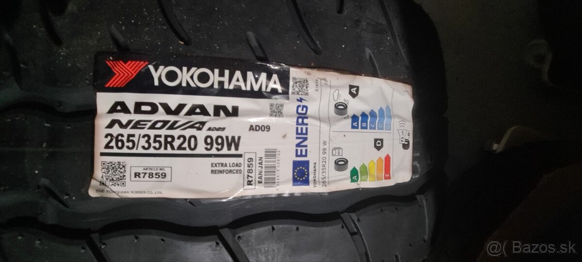 YOKOHAMA ADVAN NEOVA AD09 265/35 R20 - 2