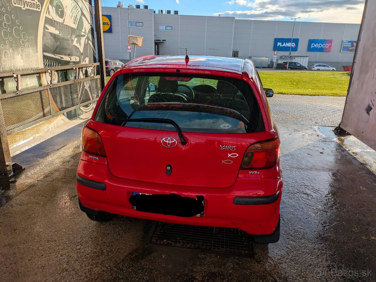 Toyota yaris - 2