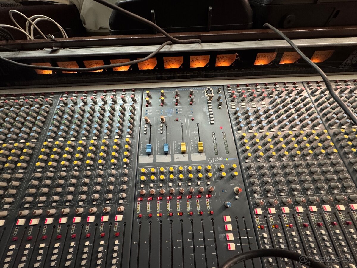Mix pult Allen Heath GL 3300 - 2