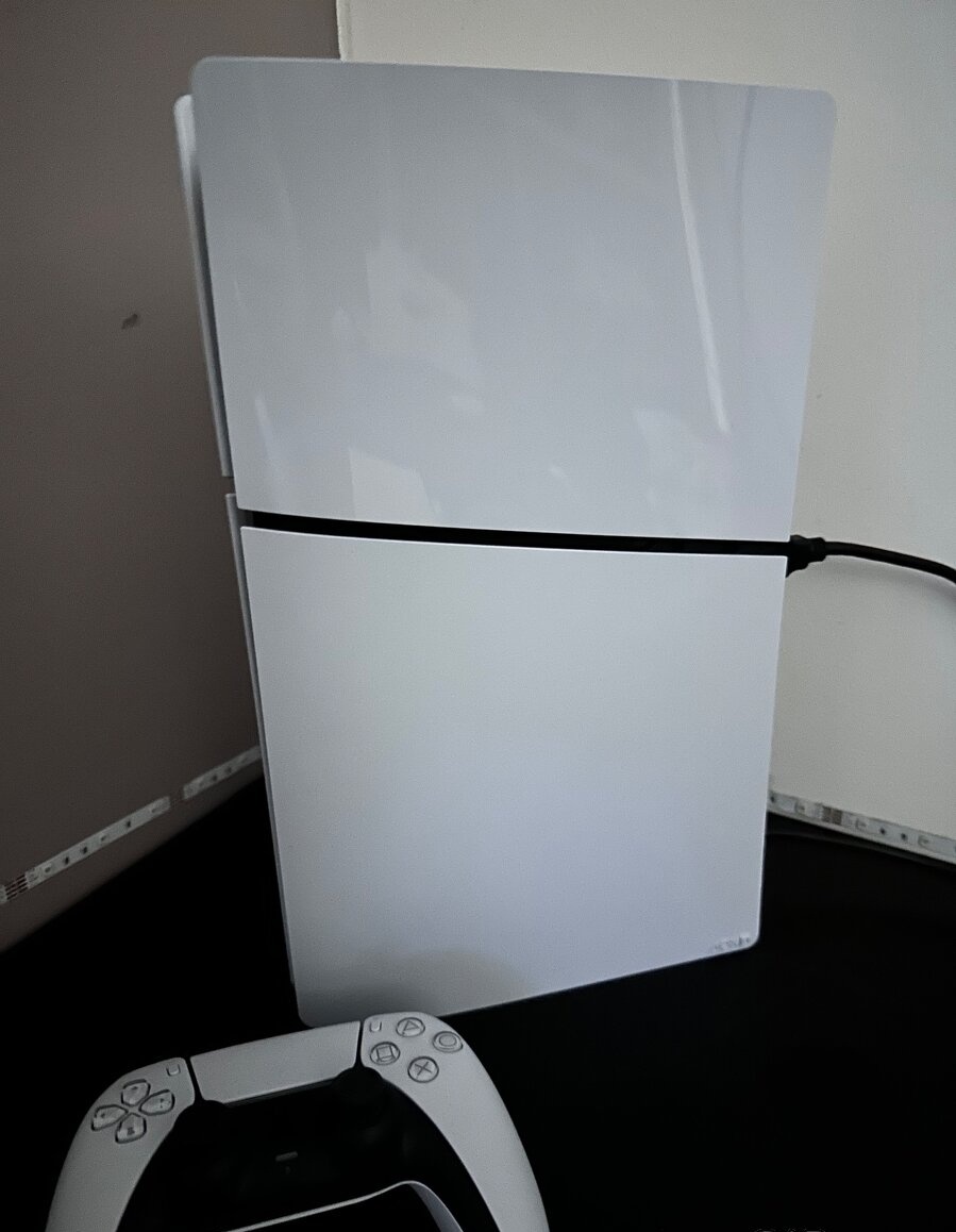 Sony PlayStation 5 Slim Digital PS5 - 1x ovládač A 3 Hry - 2