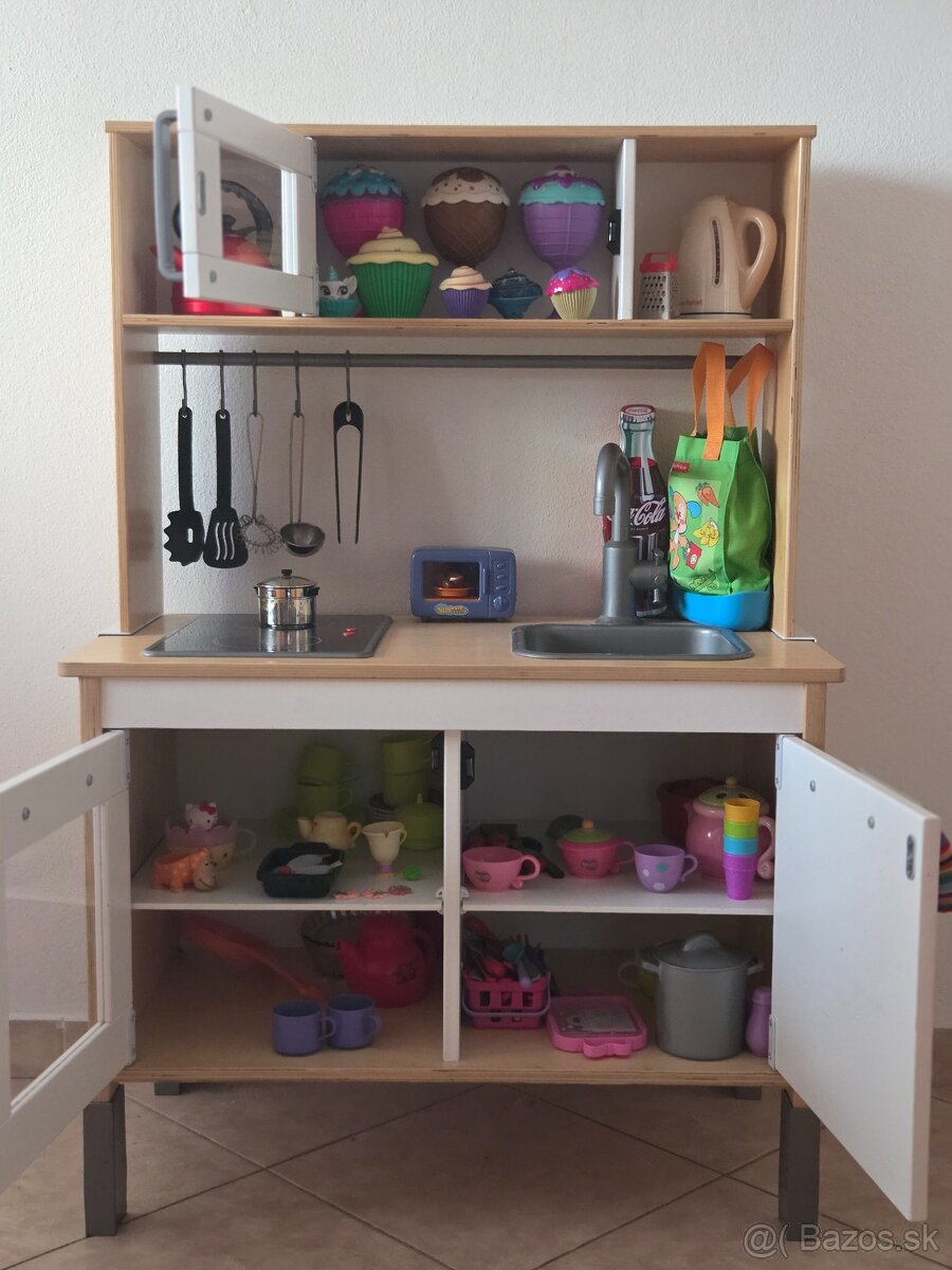 Drevena kuchynka IKEA - 2