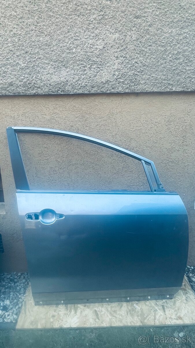 MAZDA - náhradné diely - 2