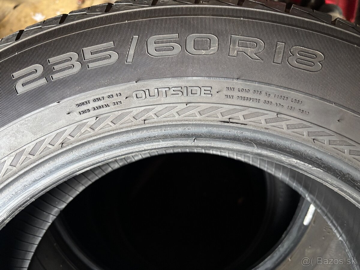 235/60 R18 Nokian letne - 2