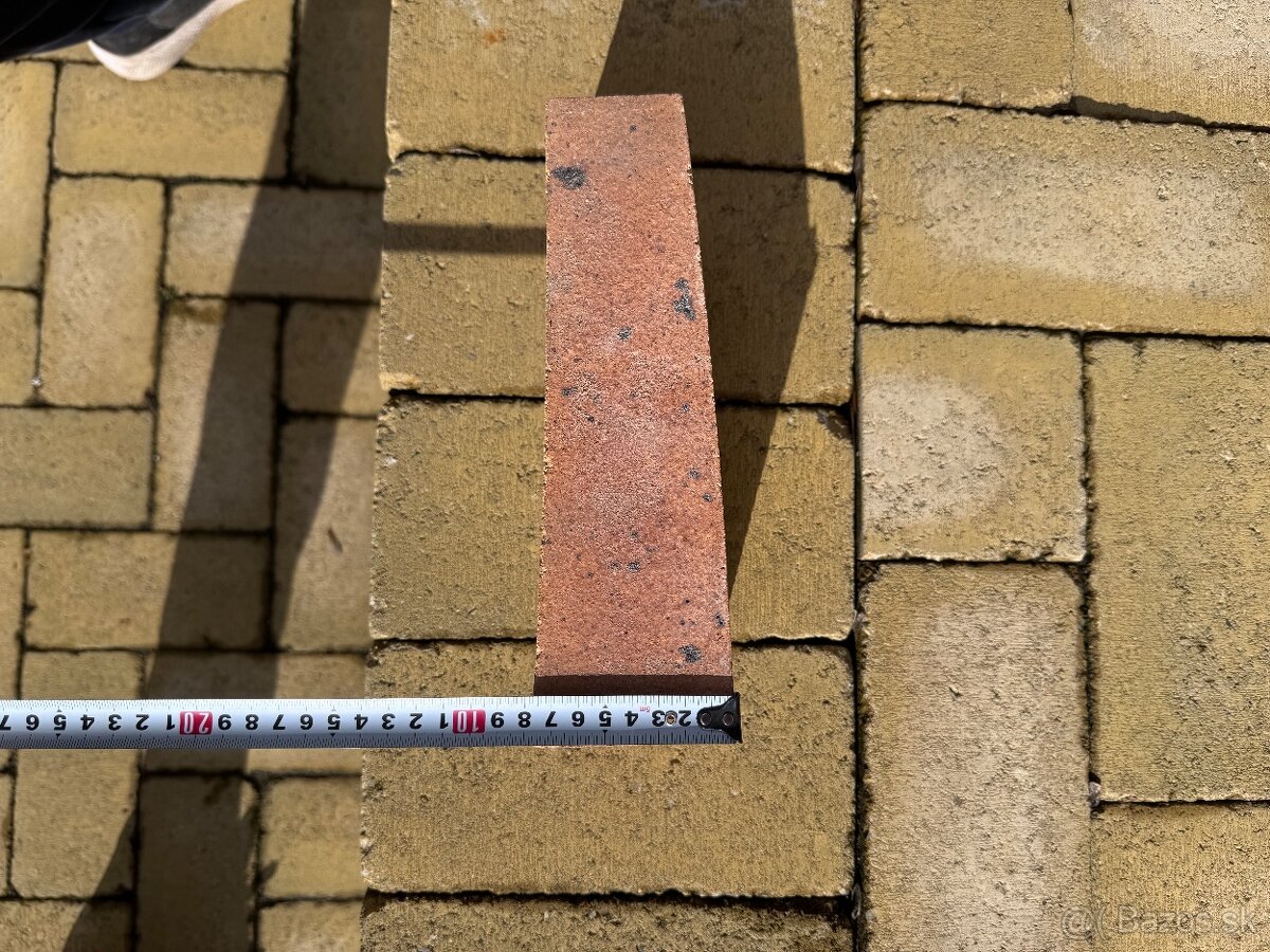 Samotove tehly klinove - 2