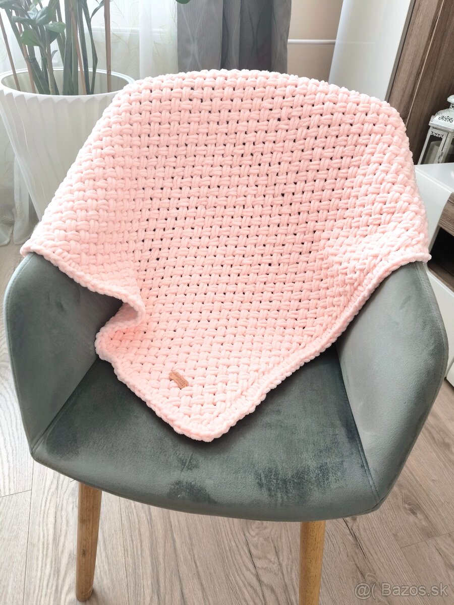 Jemná Broskyňová deka z Alize Puffy fine - 2