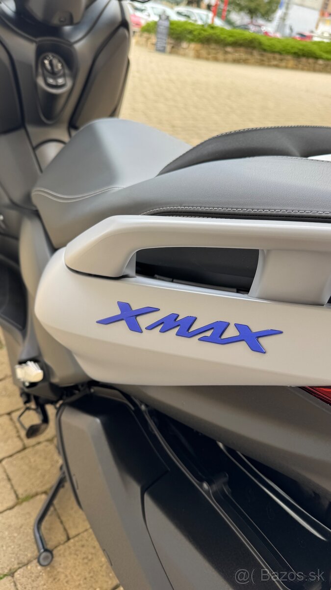 Yamaha Xmax 300 - 2