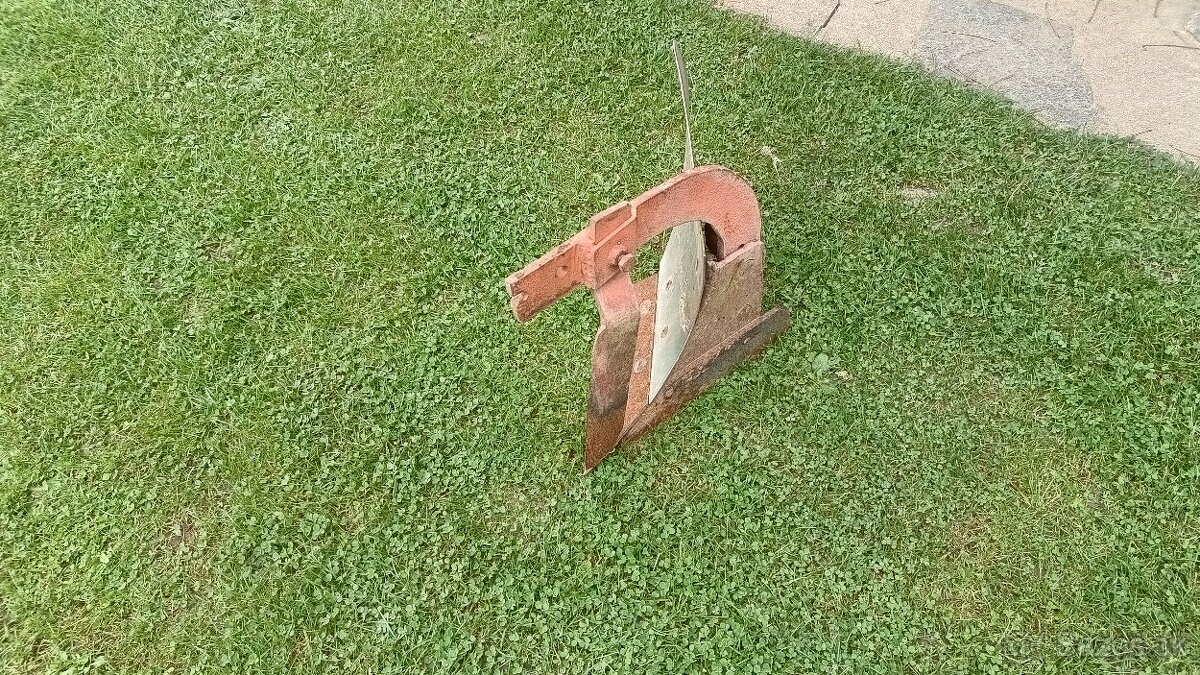 pluh na oranie jednoradličný - 2