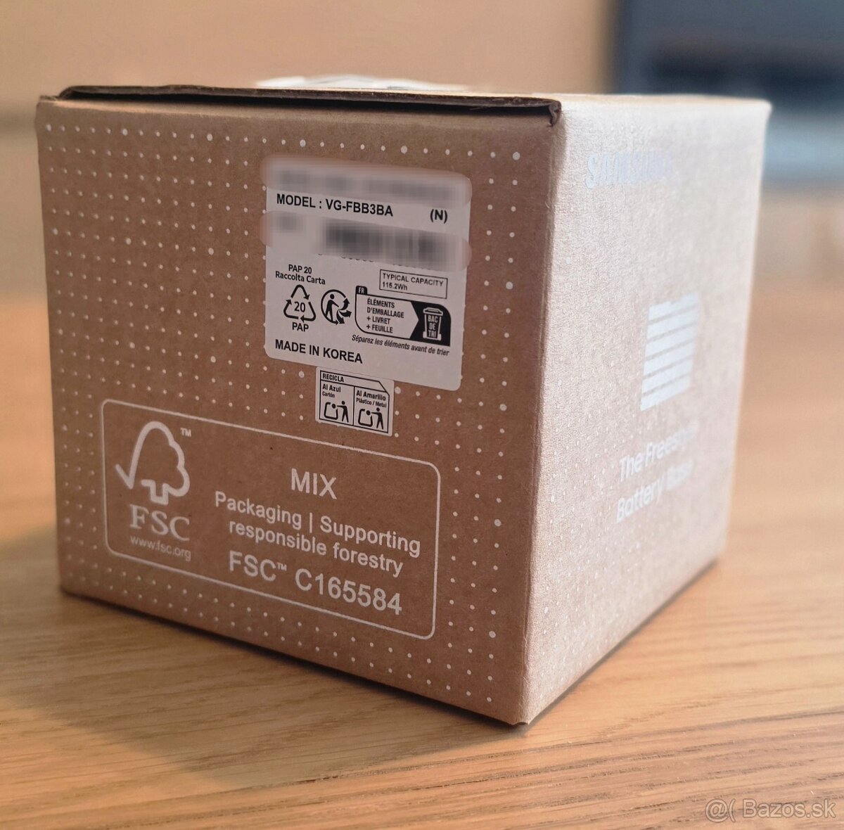 Samsung The Freestyle Portable Battery (32,000 mAh) - 2