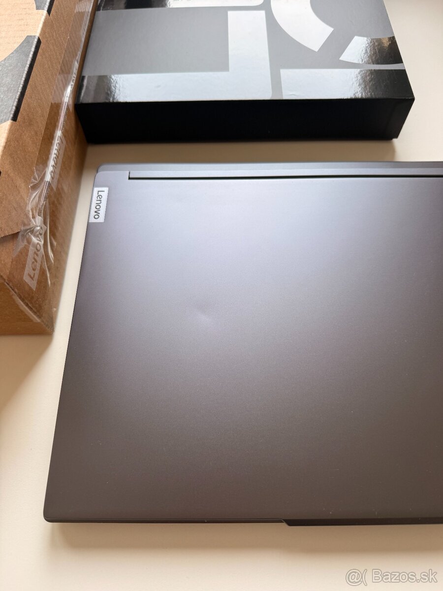 PREDÁM Lenovo Legion Slim 5 16AHP9 - 2