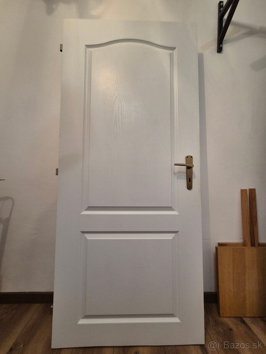 Zánovné interiériové dvere plné 4 ks biele Claudius ľavé - 2