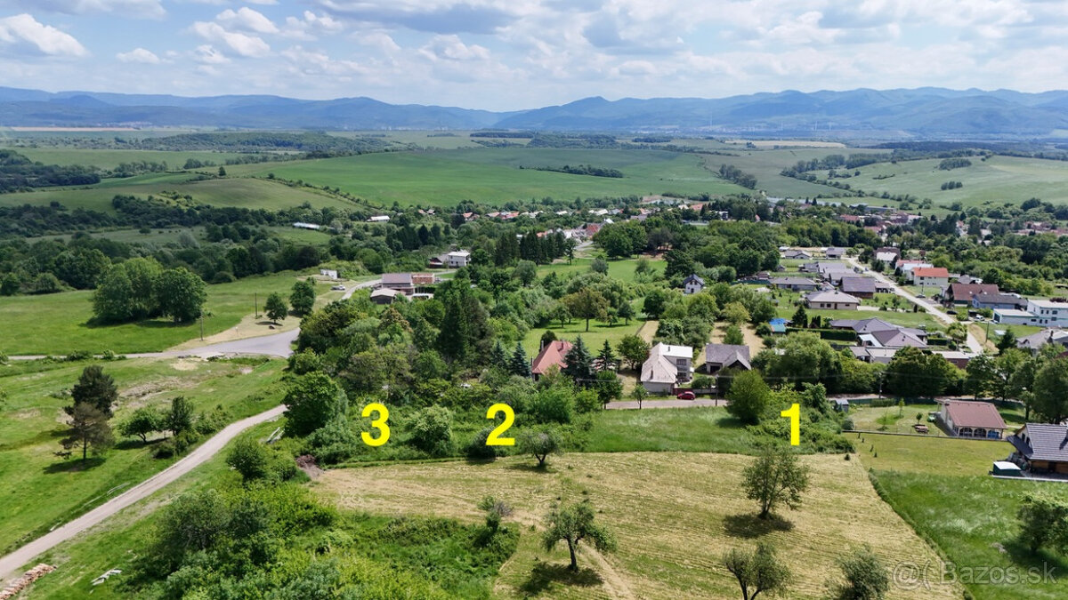 POZEMOK NA VÝSTAVBU DOMU SO VŠETKÝMI IS V OBCI PRESTAVLKY - 2