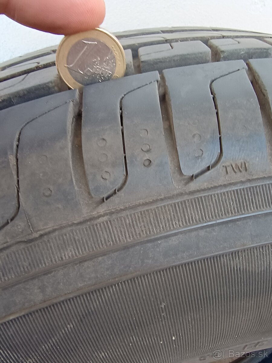 215/65r17 letné - 2