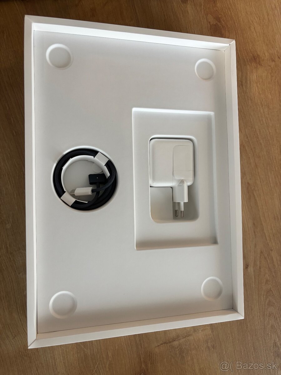 Predám MacBook Air 13" M2 (16 GB RAM / 256 GB SSD) – nový - 2