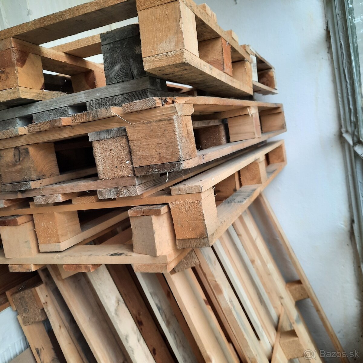 PREDÁM DREVENÉ PALETY - 2