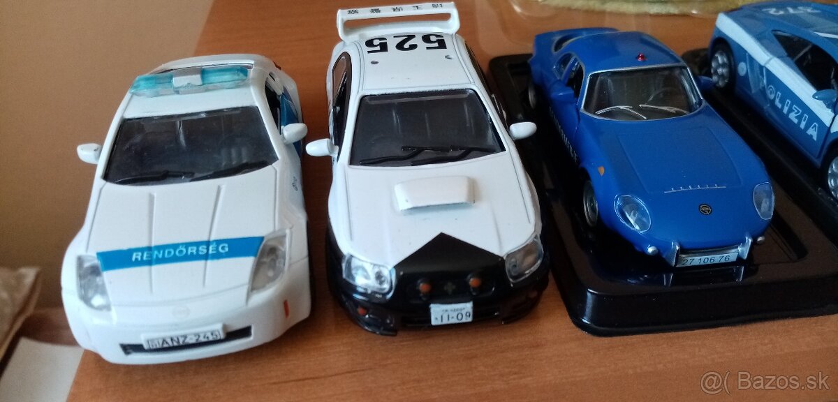 Modely policajných áut 1:43 AMERcom colection - 2