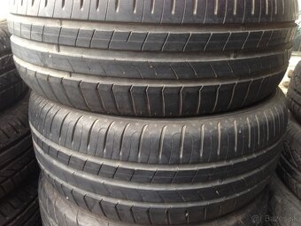 Predám letné Pneu 195/55 6/7mm - 2