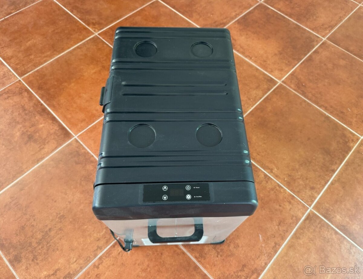 kompresorová chladnička mrazák Compass - 2