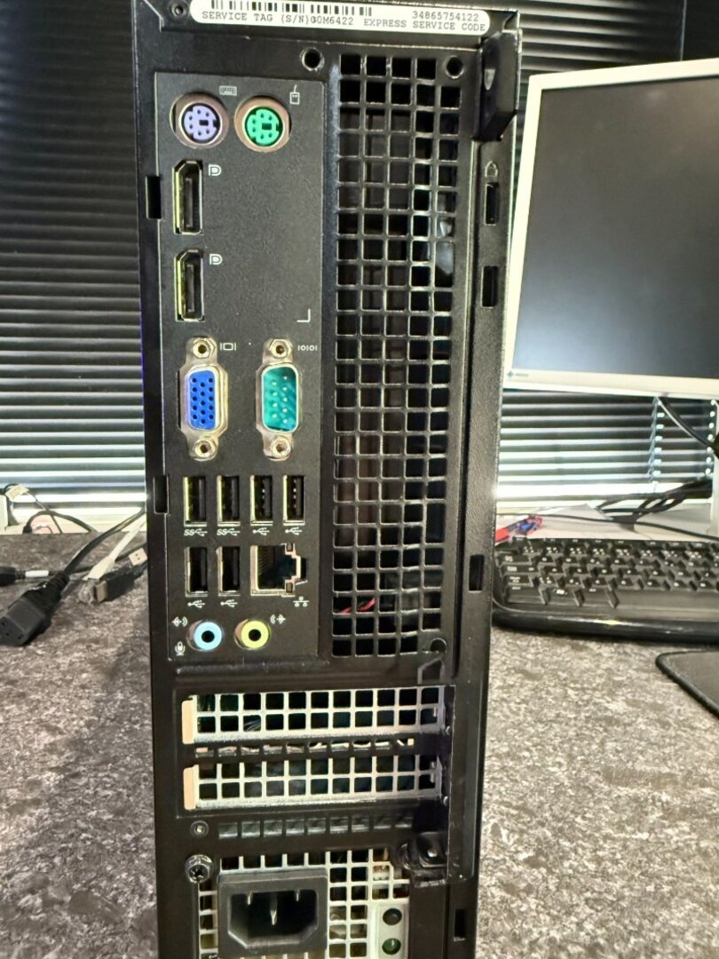 Počítač Dell OptiPlex 9020 – i5-4570 / LINUX MINT / 250G SSD - 2