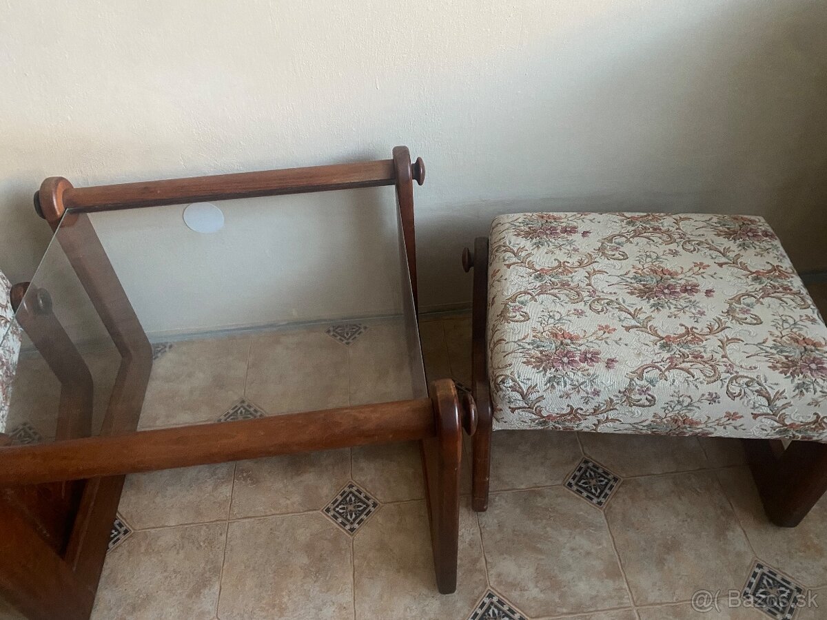 Štvorcový stolik - 2