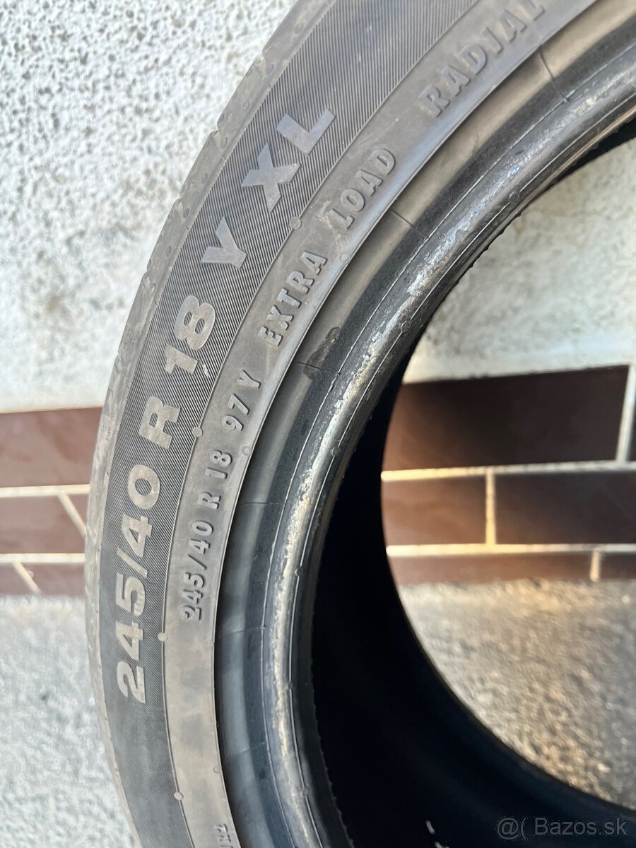 Pneu Continental 245/40 R18 - 2