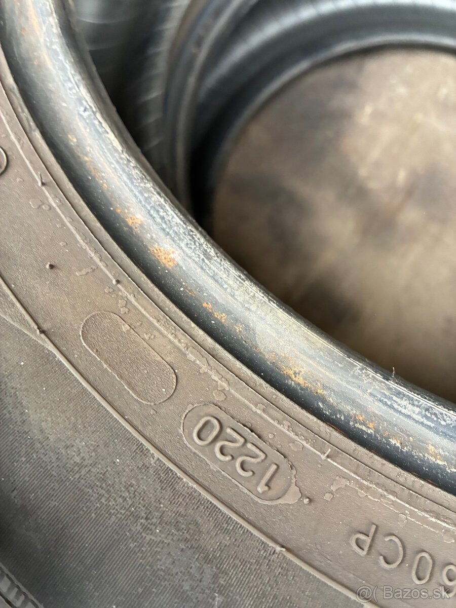 Nokian wetproof 205/55 r16 - 2