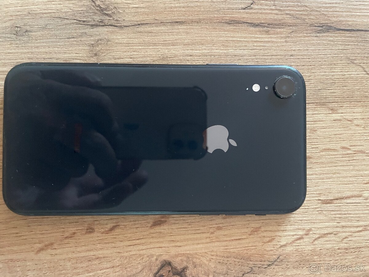 Predám iPhone xr - 2