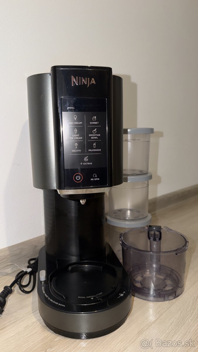 Zmrlinovač Ninja Creami - 2