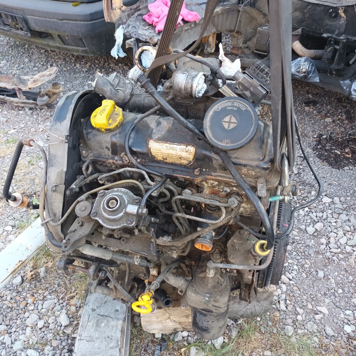 Predám motor+prevodovku VW Golf mk2 1,6TD 59 kw - 2