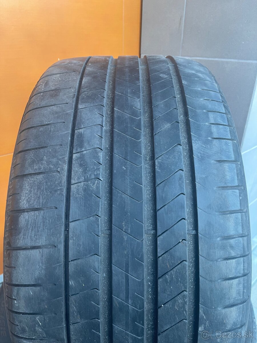 Letné pneu 315/30 R22 Pirelli PZero sada 2ks - 2