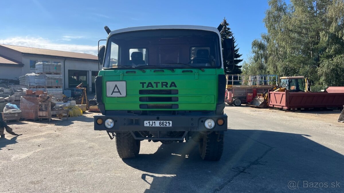 TATRA T815 4X4 - 2