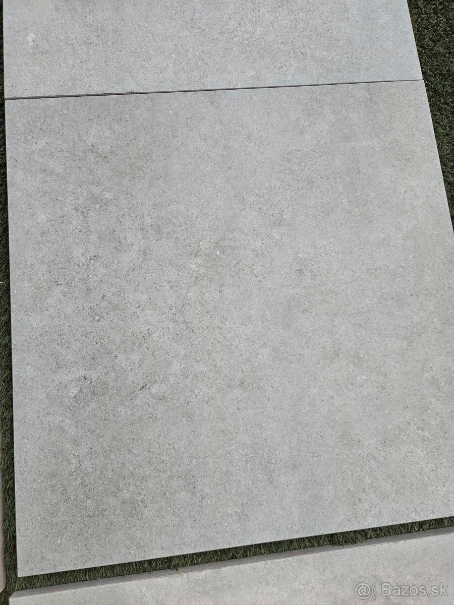 Terasová dlažba hrúbka 2cm, 60x60, vzhľad brúsený betón sivá - 2