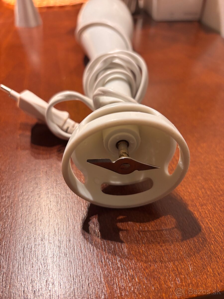 Tyčový mixér Orava RM-200 - 2