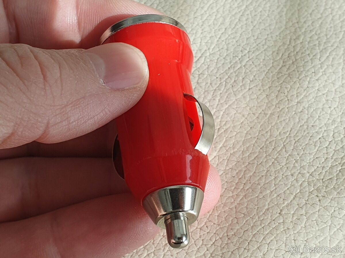 Nabíjačka do auta Vodafone - 2