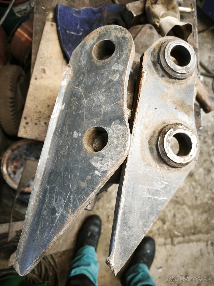 Úchyty na lyžicu / rychloupínak - 2