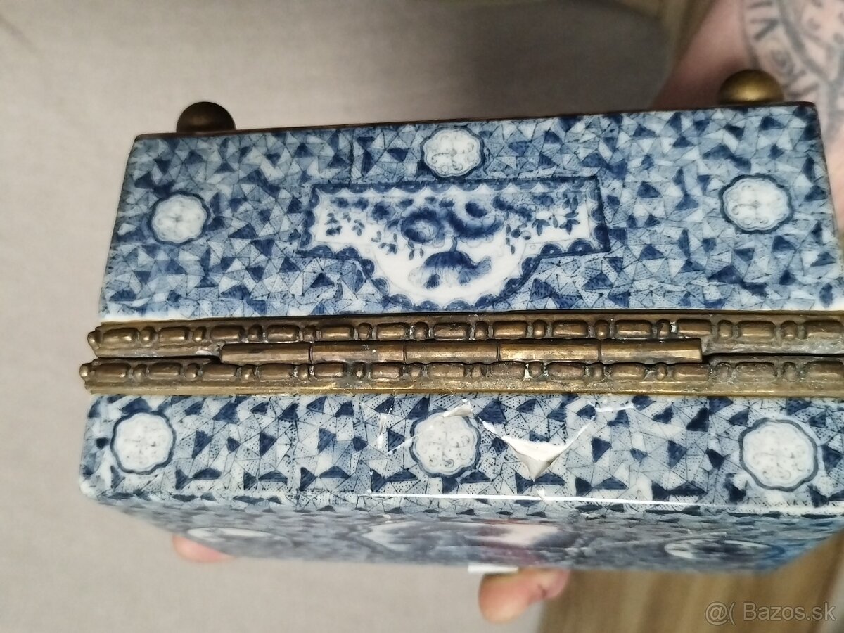 Starožitna šperkovnica - 2